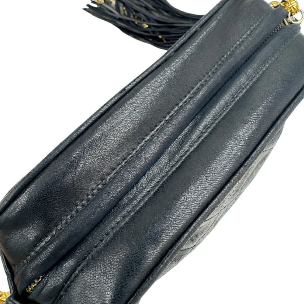 CHANEL Black Lambskin Leather Shoulder Bag - Picture 11 of 16